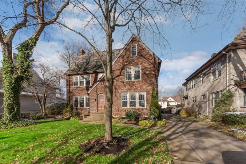 Niagara Falls NY Homes For Sale Enas Latif Sales Team